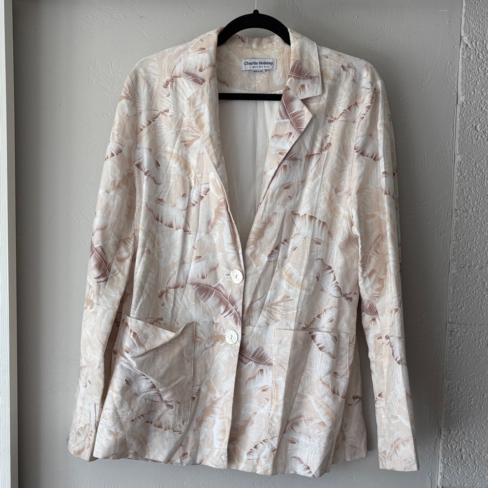 Charlie Holiday Cream Blazer with Soft Palm Print 🌴